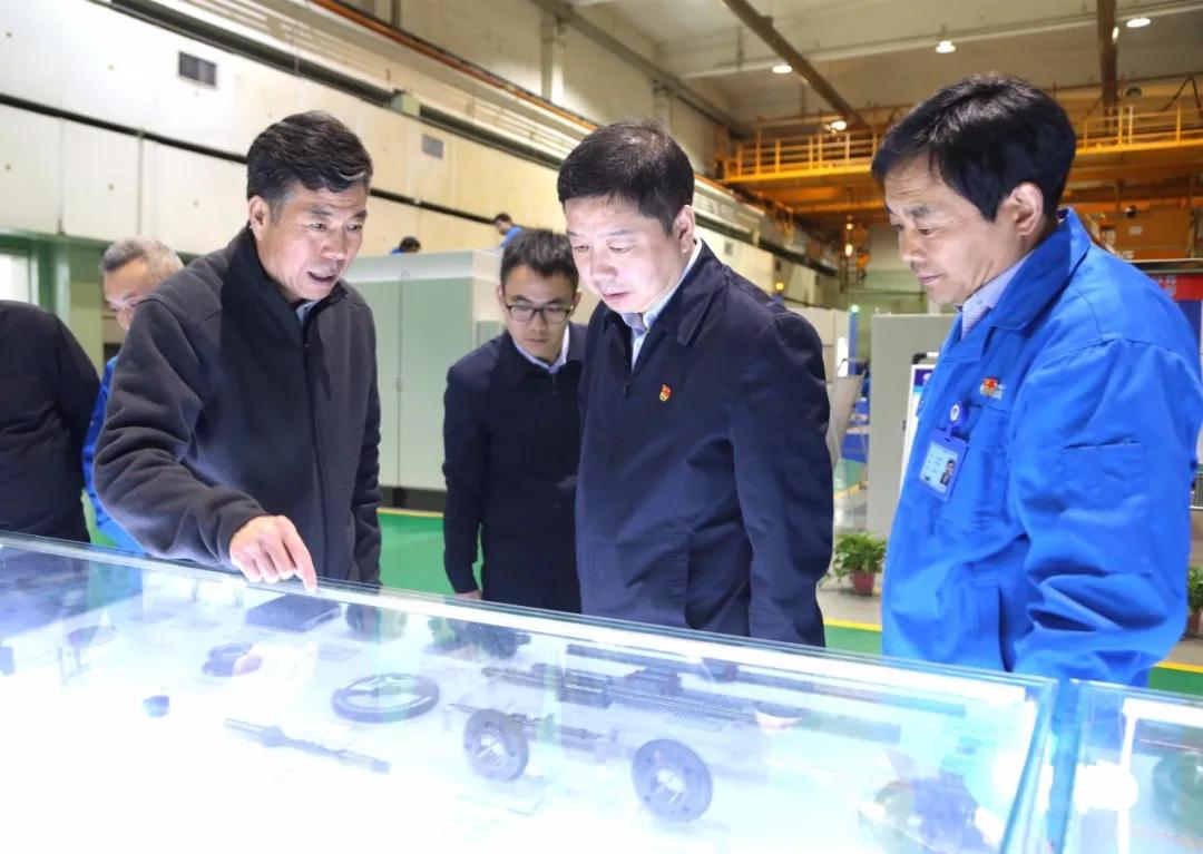 省國資委主任王海鵬到秦川集團調研指導工作