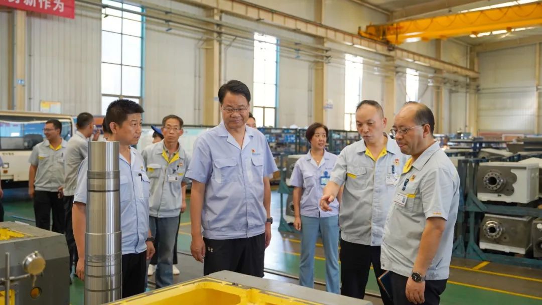 【集團(tuán)資訊】李強(qiáng)總裁督導(dǎo)檢查安全生產(chǎn)工作